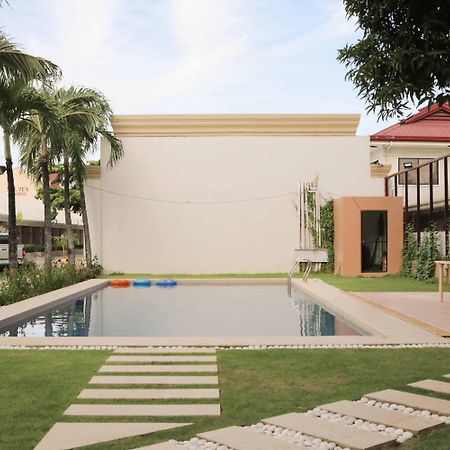 Reddoorz Premium @ Wireless Mandaue Cebu Otel Dış mekan fotoğraf