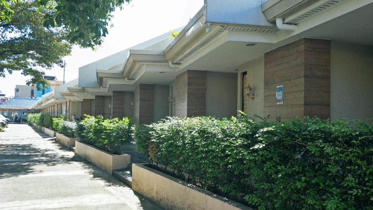 Reddoorz Premium @ Wireless Mandaue Cebu Otel Dış mekan fotoğraf
