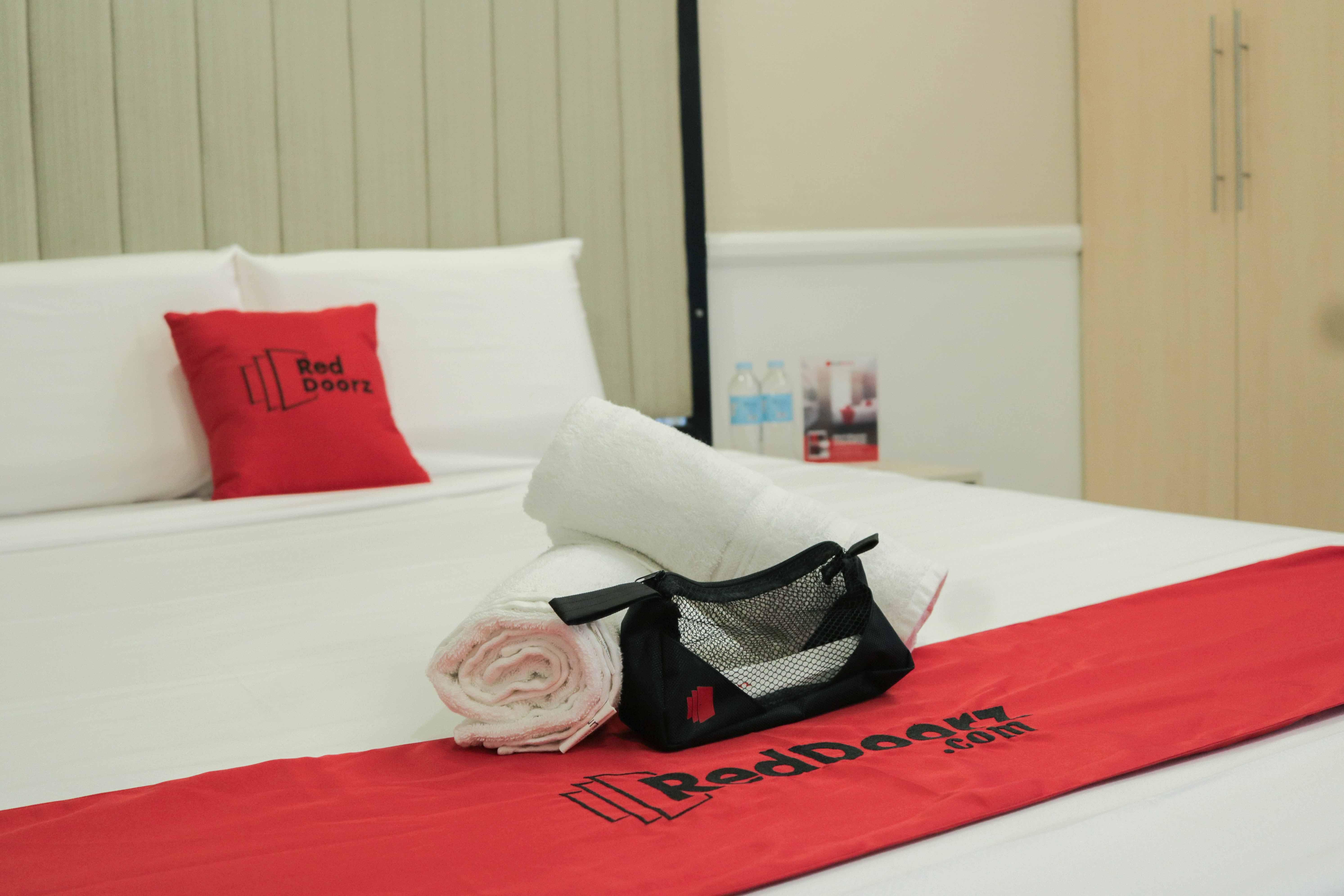 Reddoorz Premium @ Wireless Mandaue Cebu Otel Dış mekan fotoğraf